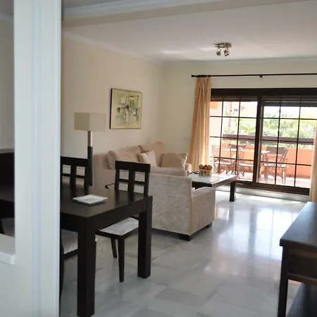 Hacienda Del Sol Apartment Estepona