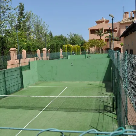 Hacienda Del Sol * Estepona